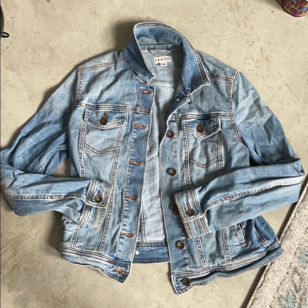 Light wash Denim Jacket